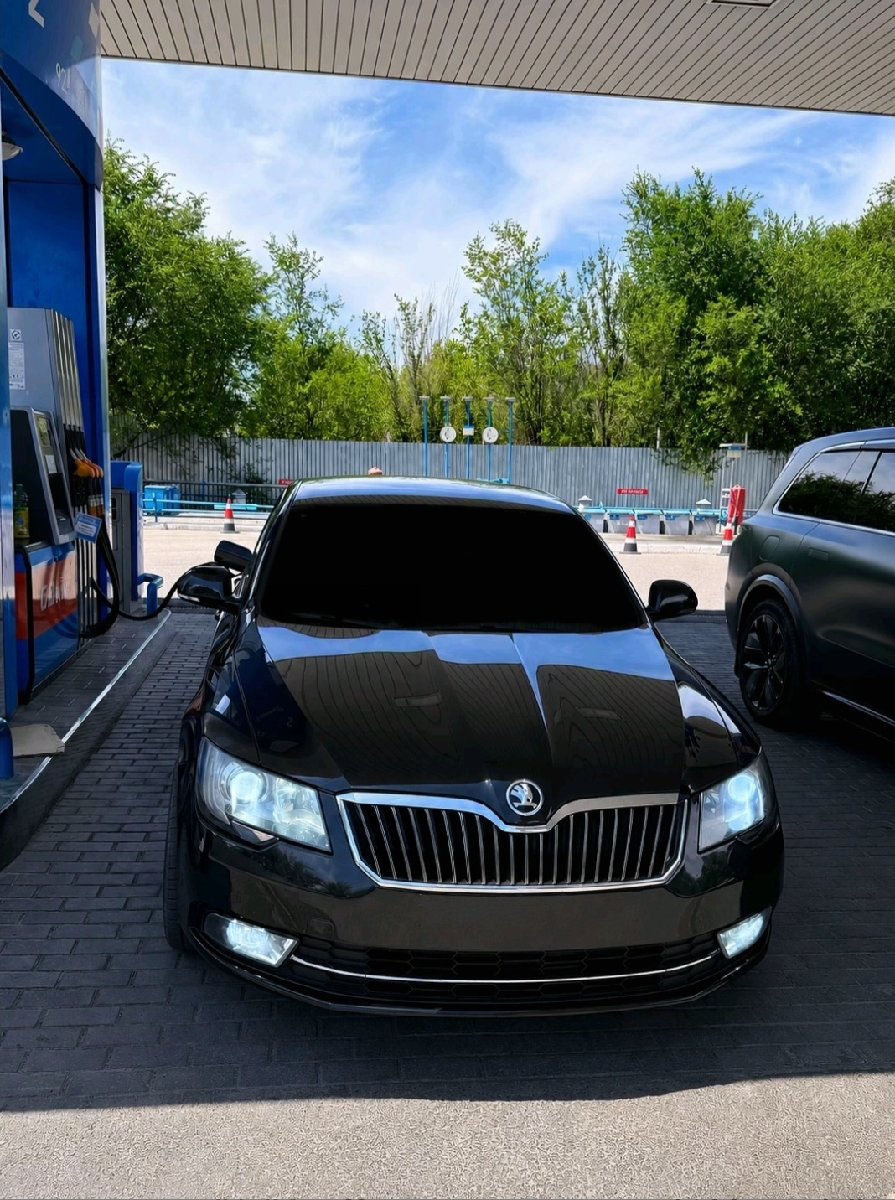 Skoda Superb 2014