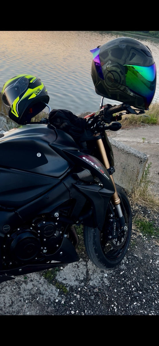 Suzuki GSX-S1000 2017