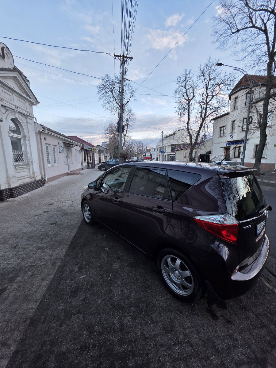 Toyota Verso 2010