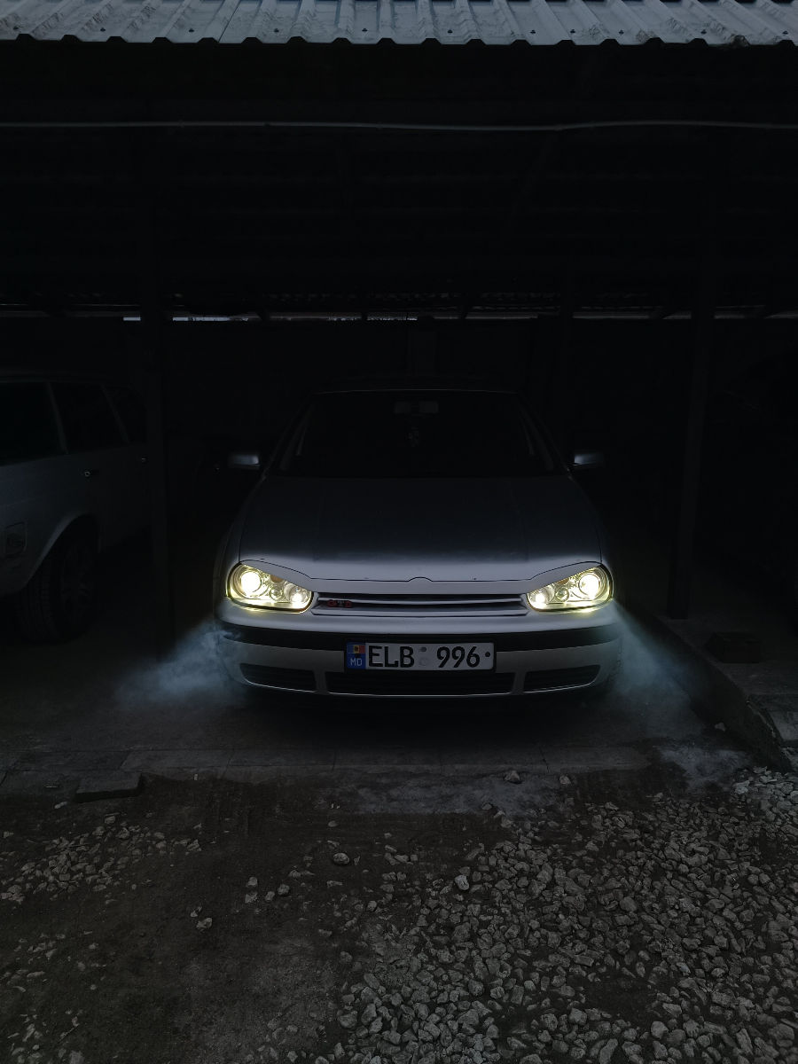 Volkswagen Golf 2002