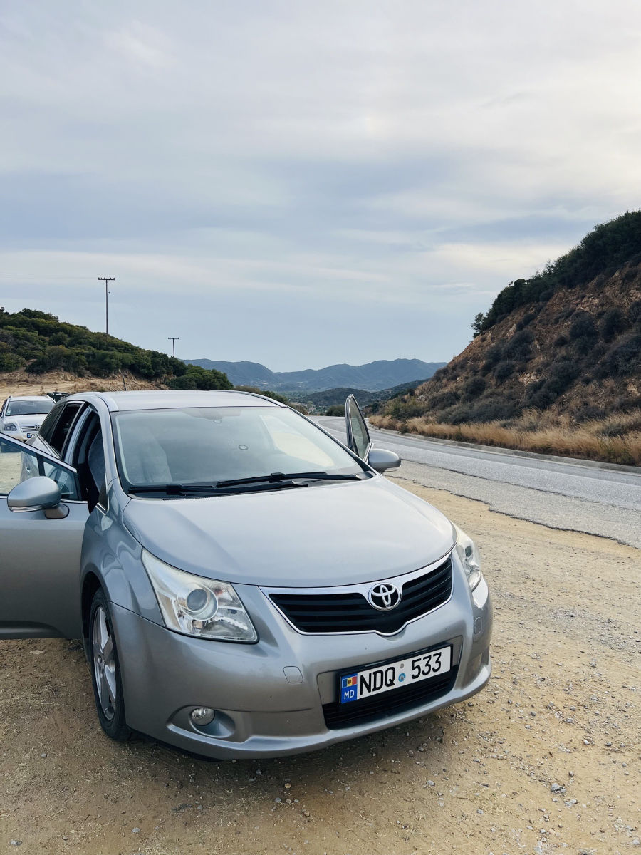 Toyota Avensis 2010