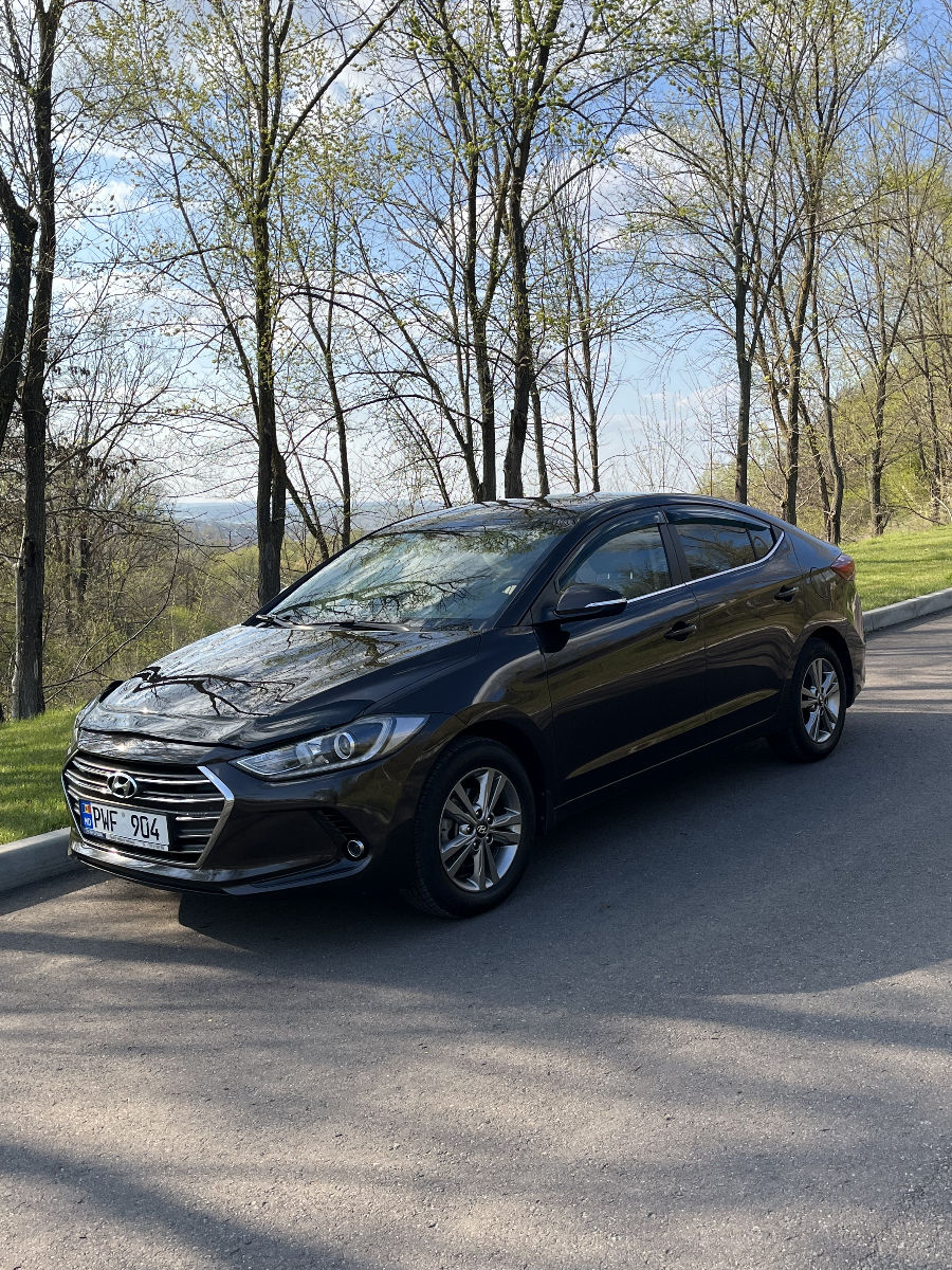 Hyundai Elantra 2017