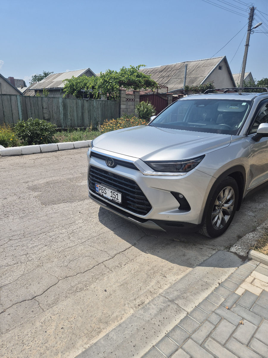 Toyota Grand Highlander 2024