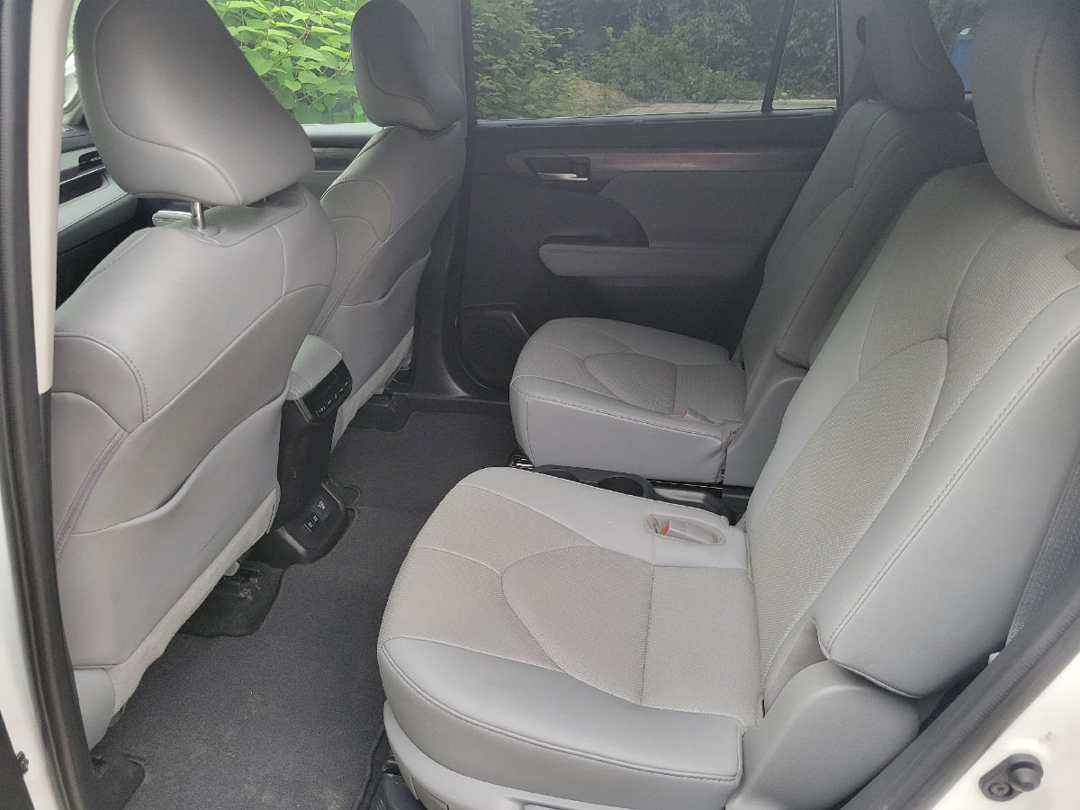 Toyota Highlander 2021