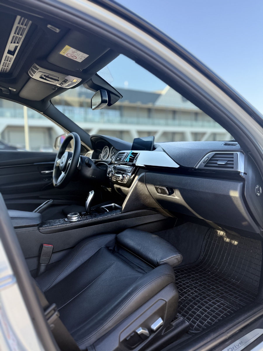 BMW 3 Series 2016