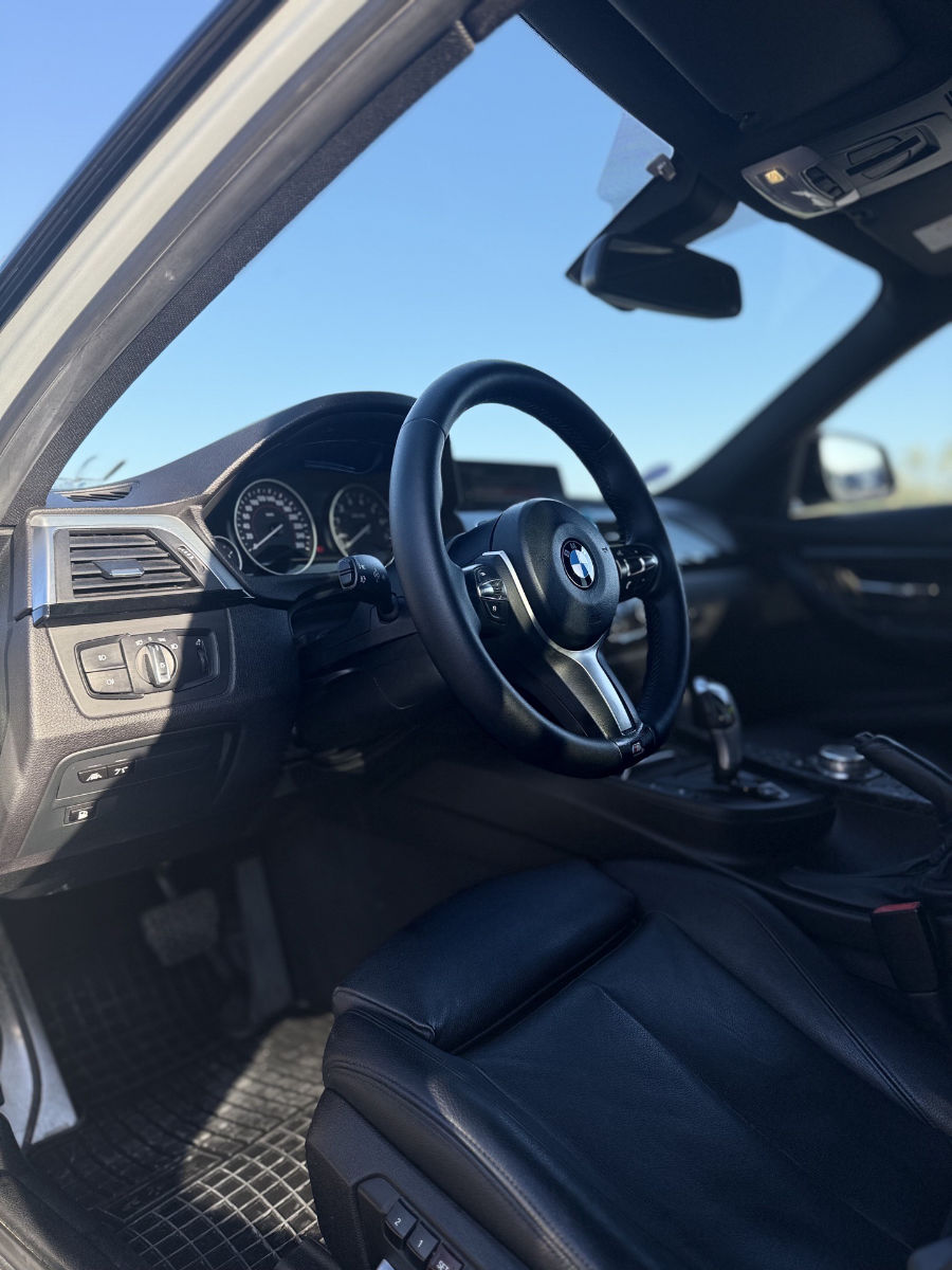 BMW 3 Series 2016