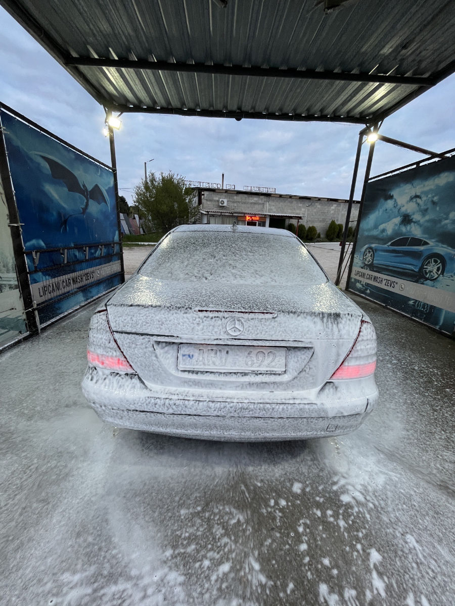 Mercedes E-Class 2006