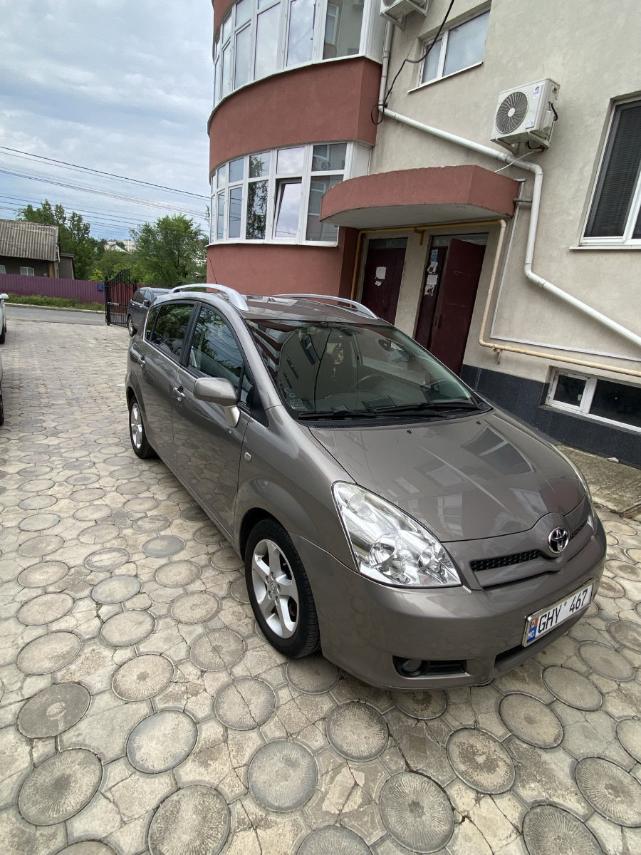 Toyota Corolla Verso 2006