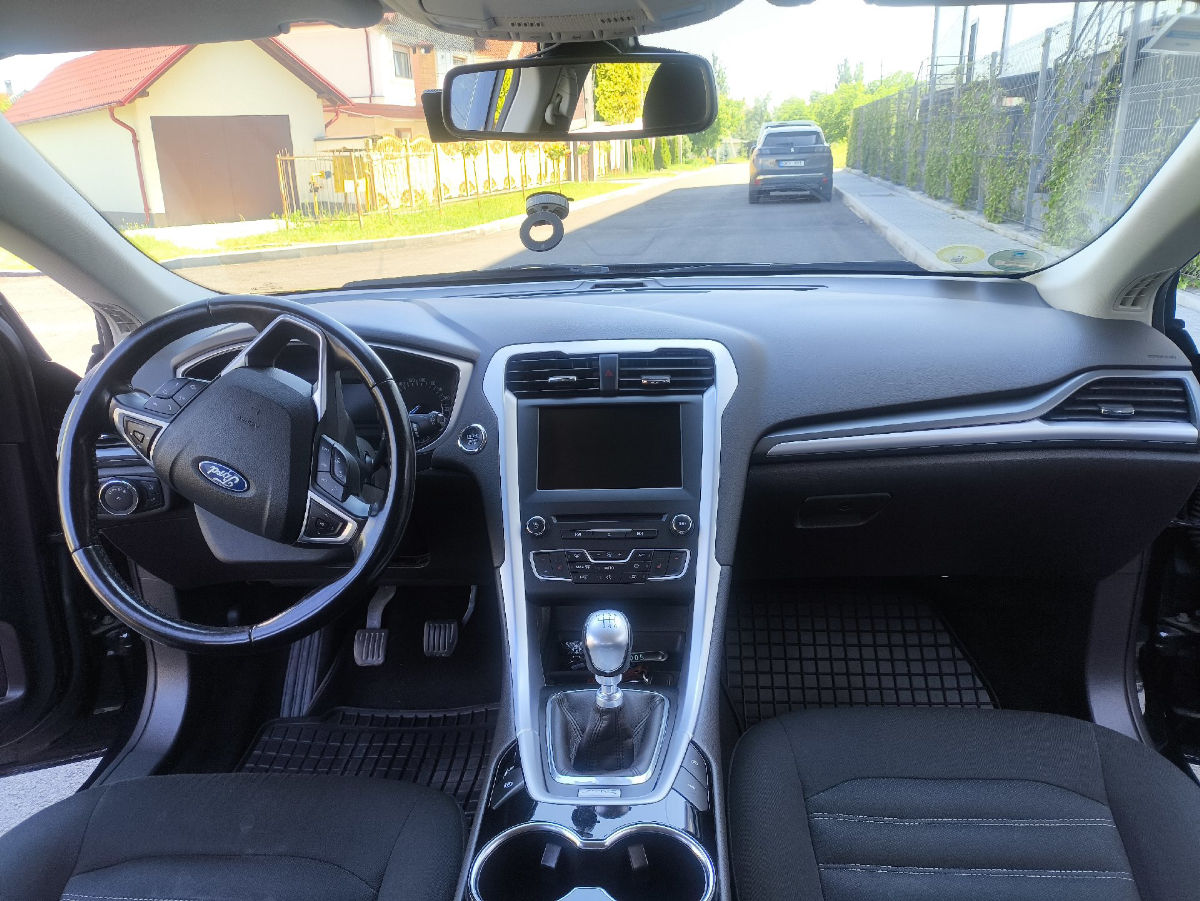 Ford Mondeo 2016