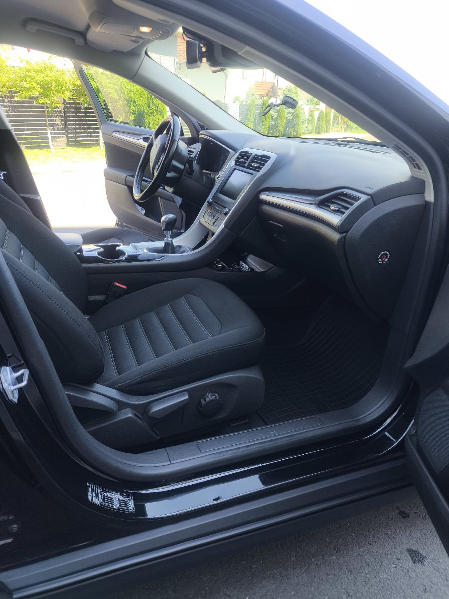 Ford Mondeo 2016