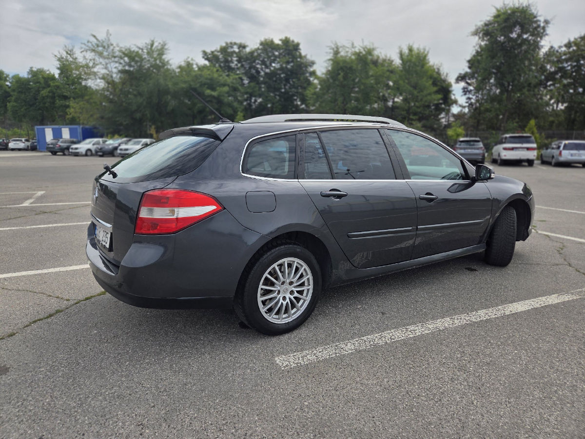 Renault Laguna 2010