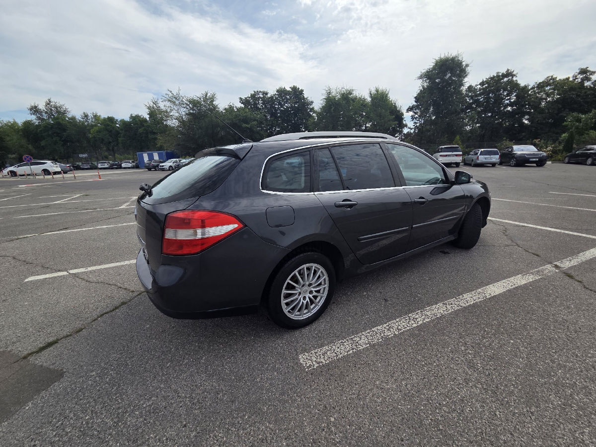 Renault Laguna 2010