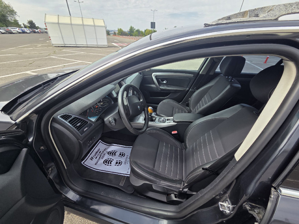 Renault Laguna 2010