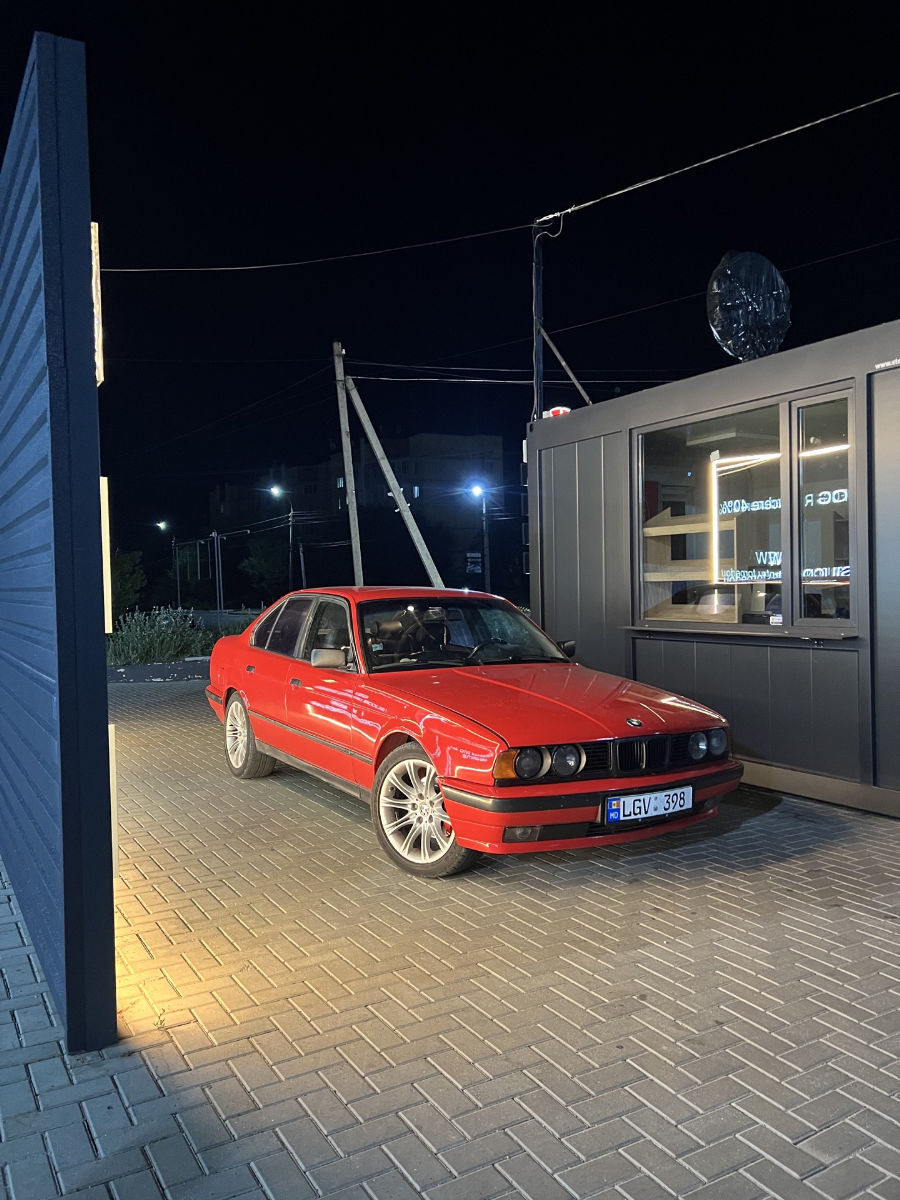 BMW 5 Series 1989