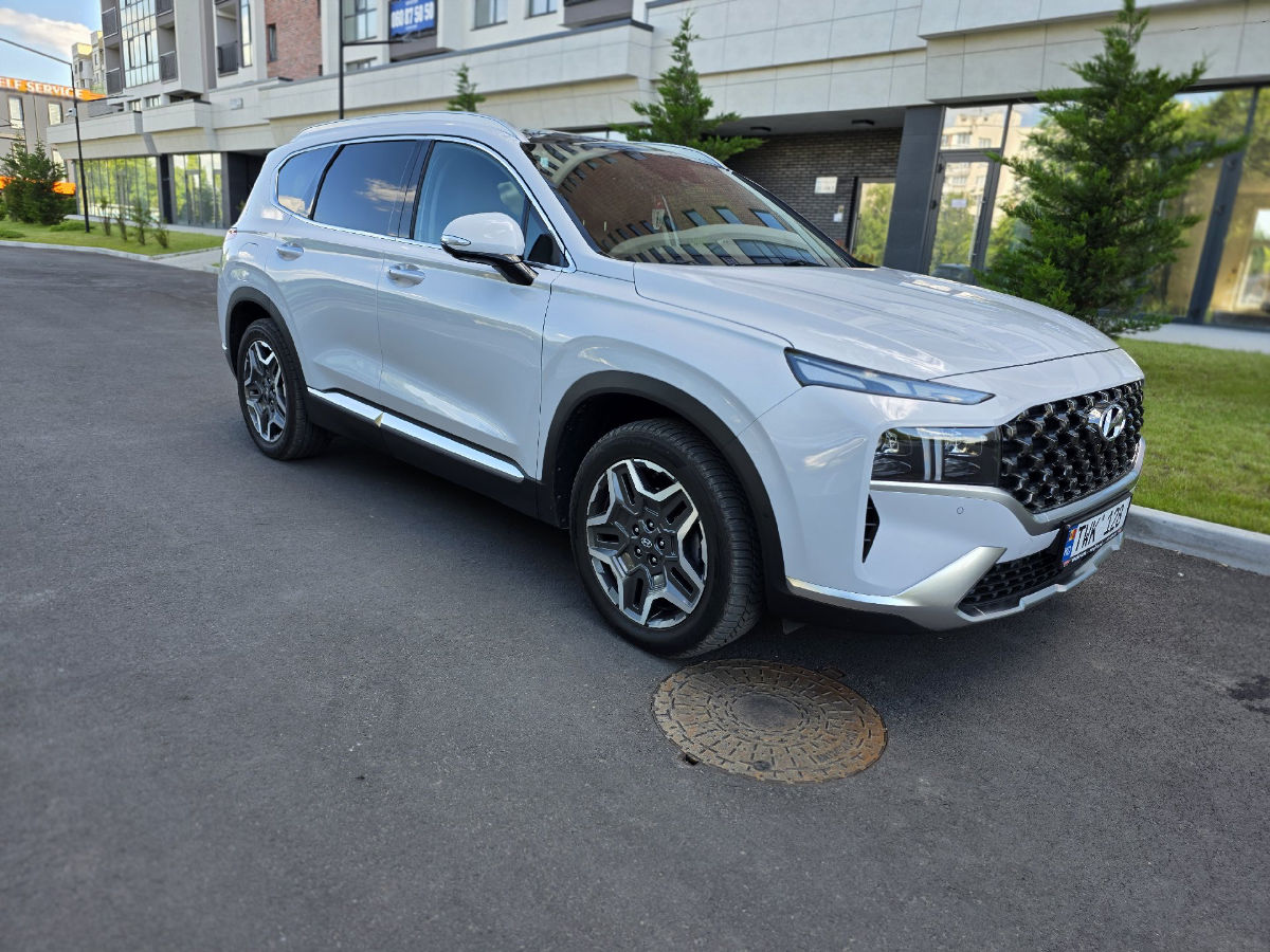 Hyundai Santa Fe 2022