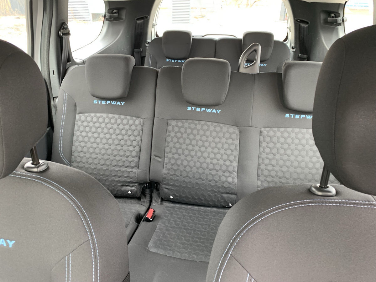 Dacia Lodgy 2016