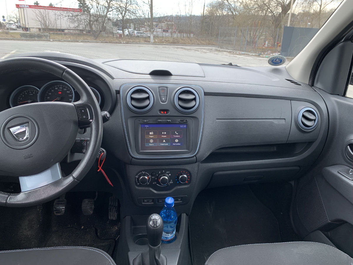 Dacia Lodgy 2016