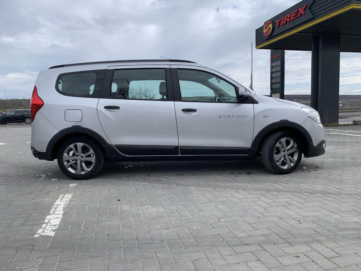 Dacia Lodgy 2016