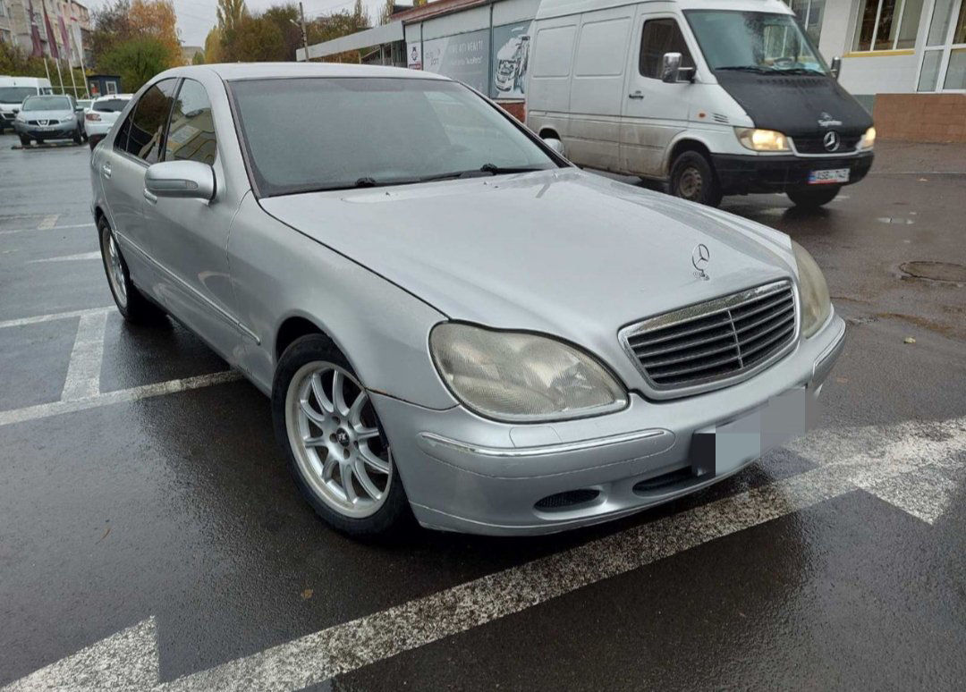 Mercedes S-Class 2001