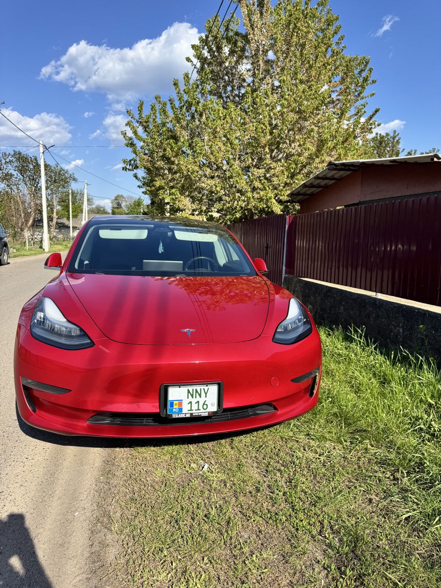 Tesla Model 3 2018