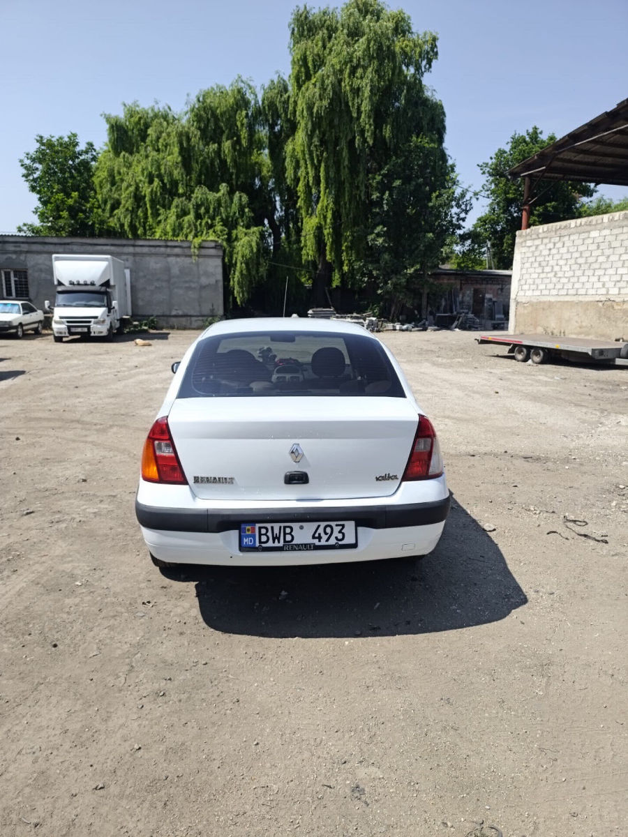 Renault Clio 2003