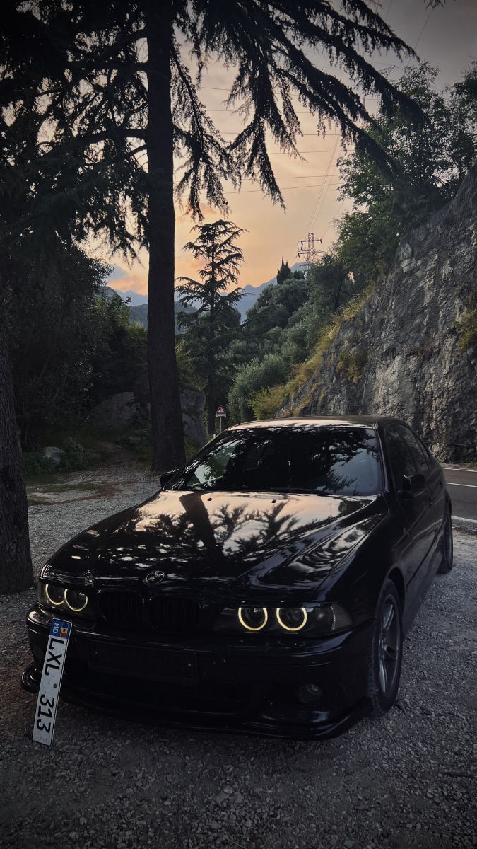 BMW 5 Series 2003