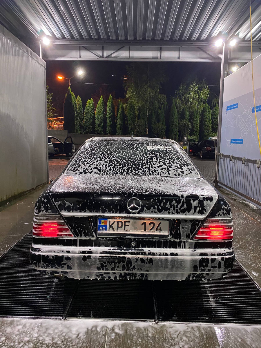 Mercedes E-Class 1993