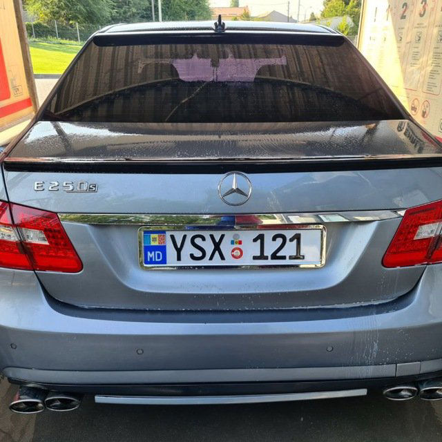 Mercedes E-Class 2009