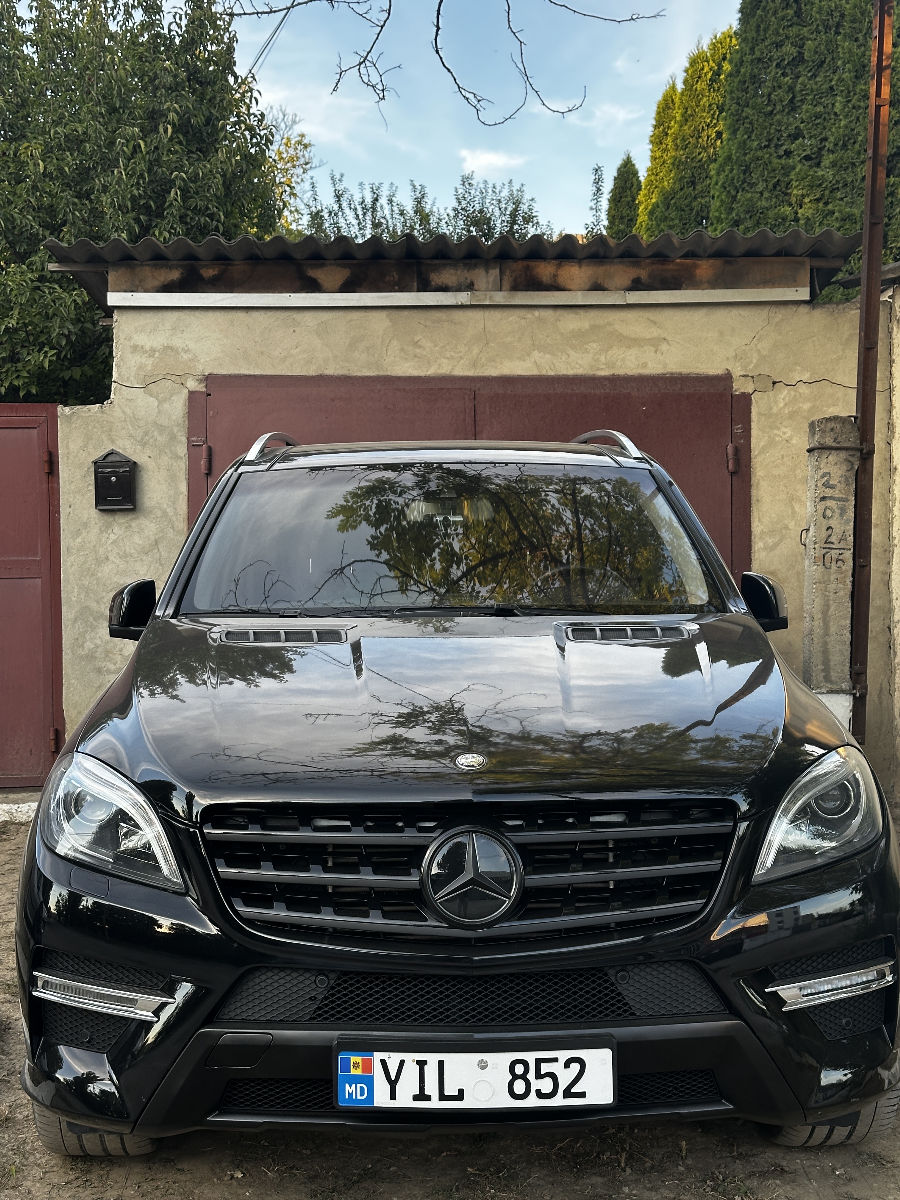 Mercedes M-Class 2012