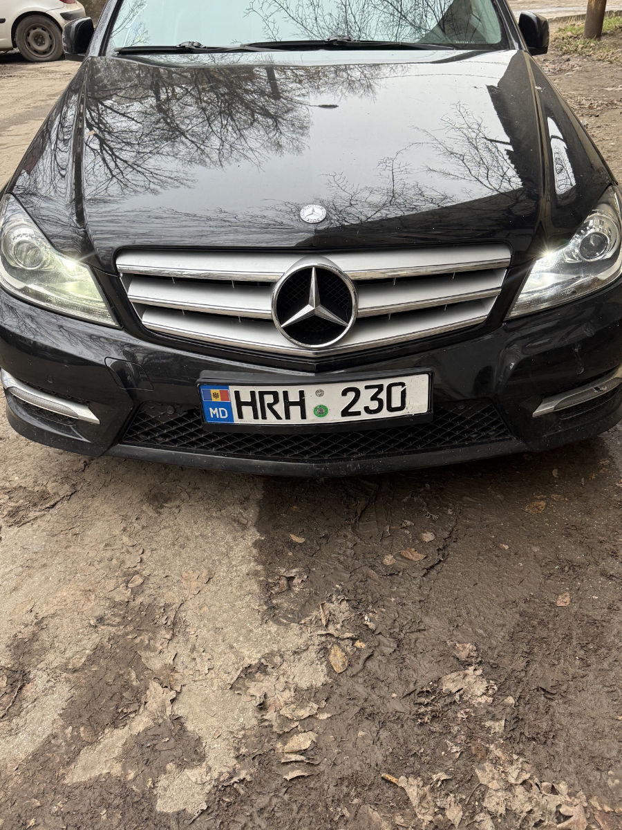Mercedes C-Class 2009