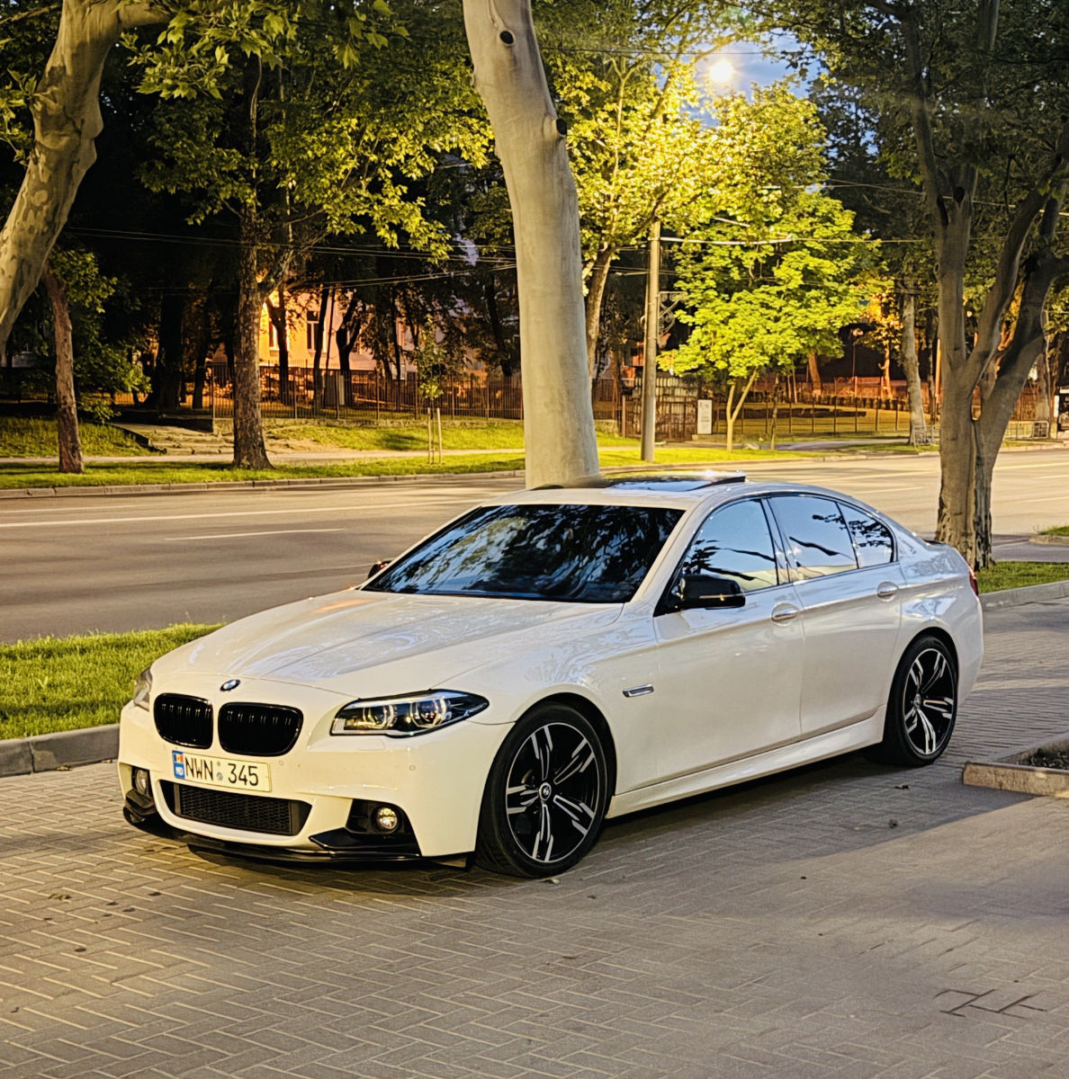 BMW 5 Series 2015