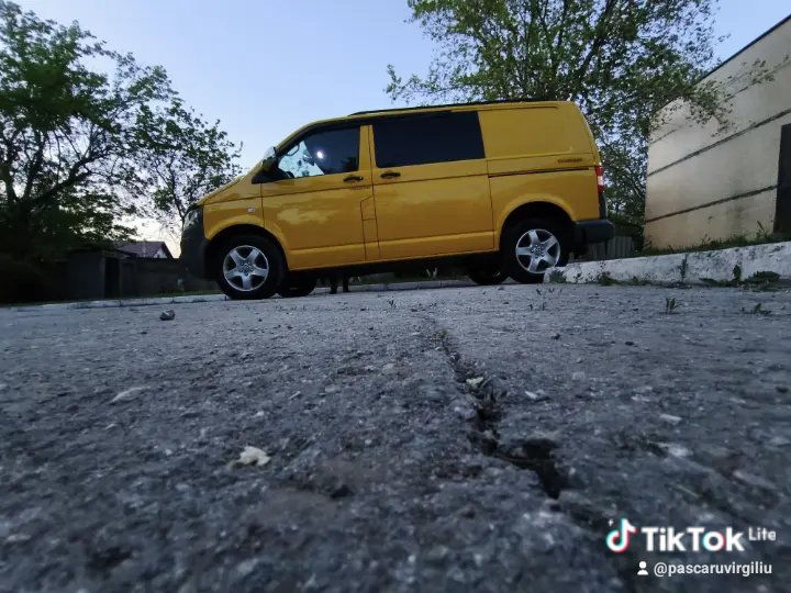 Volkswagen Transporter) 2012