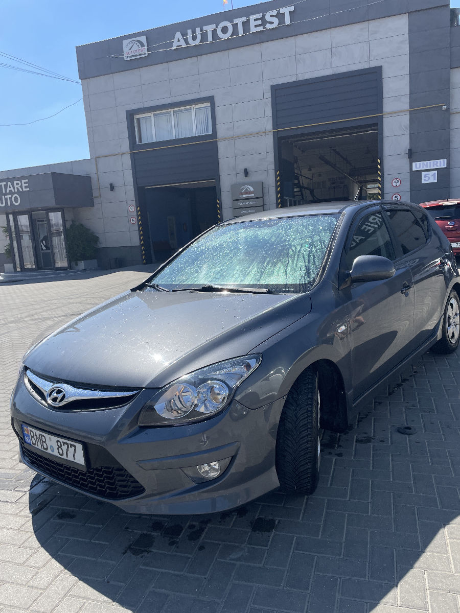 Hyundai i30 2011
