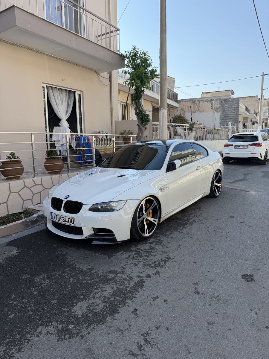 BMW M3 2009