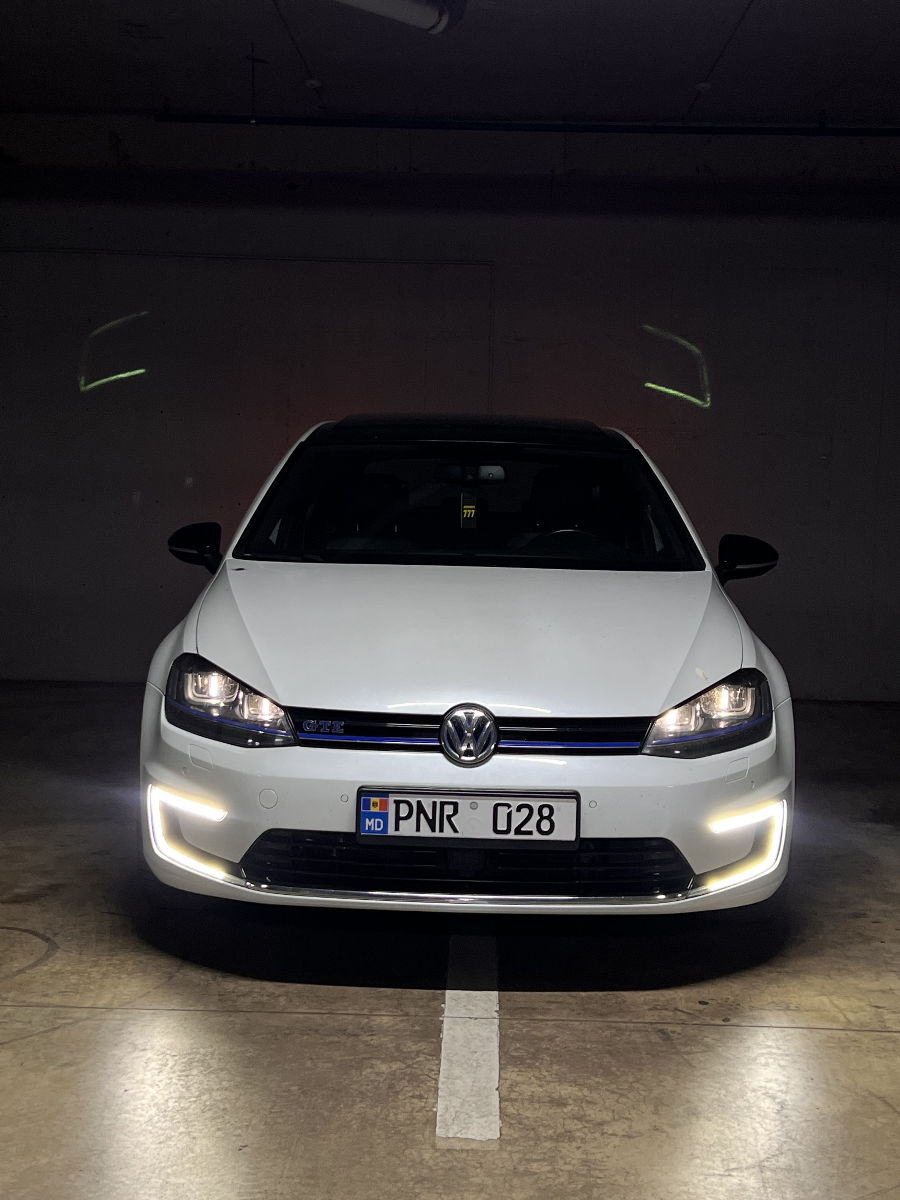 Volkswagen Golf R