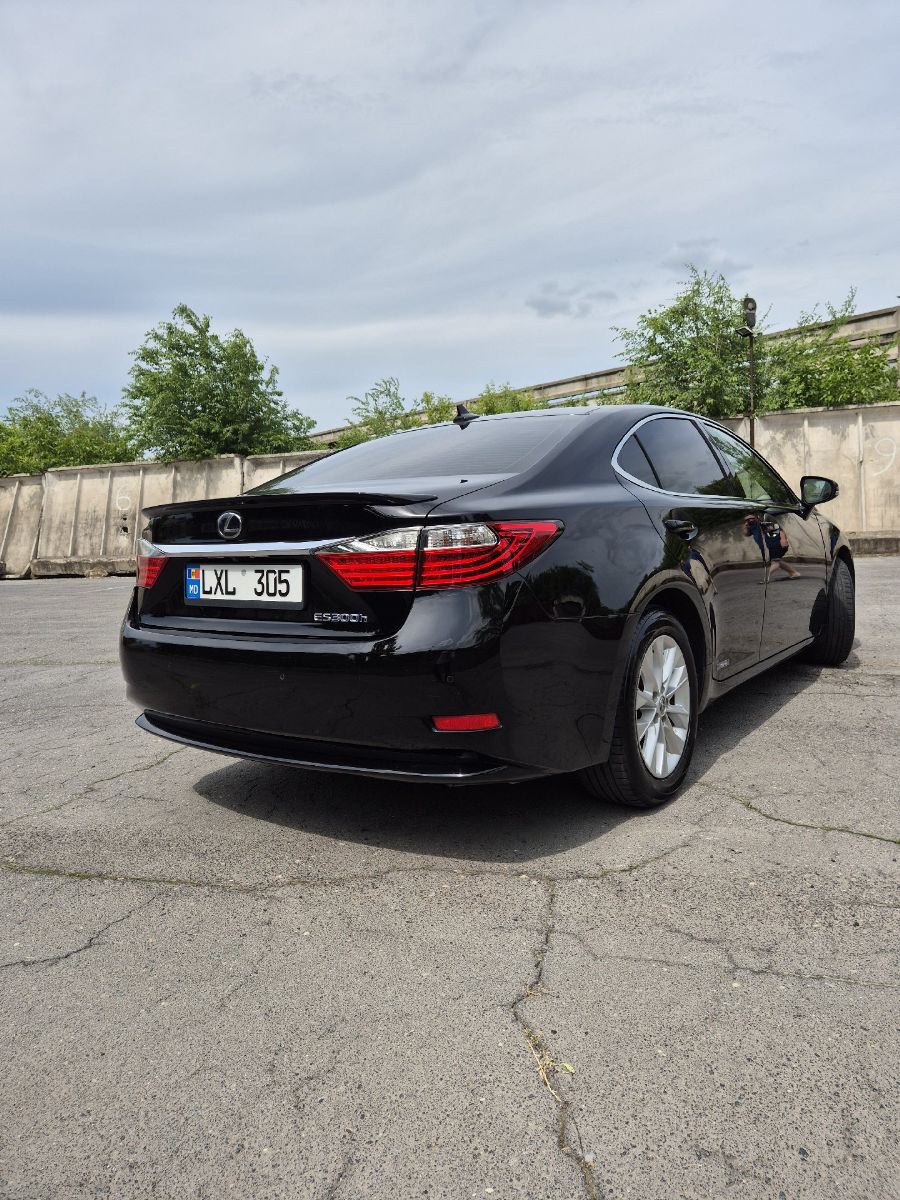 Lexus ES 2013