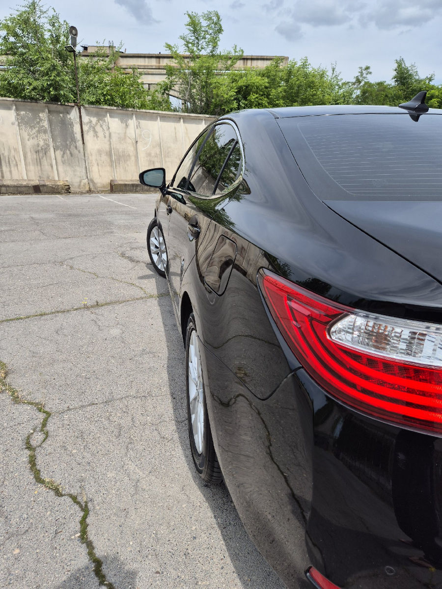 Lexus ES 2013