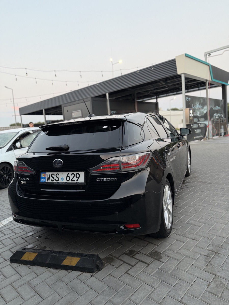 Lexus CT 2011