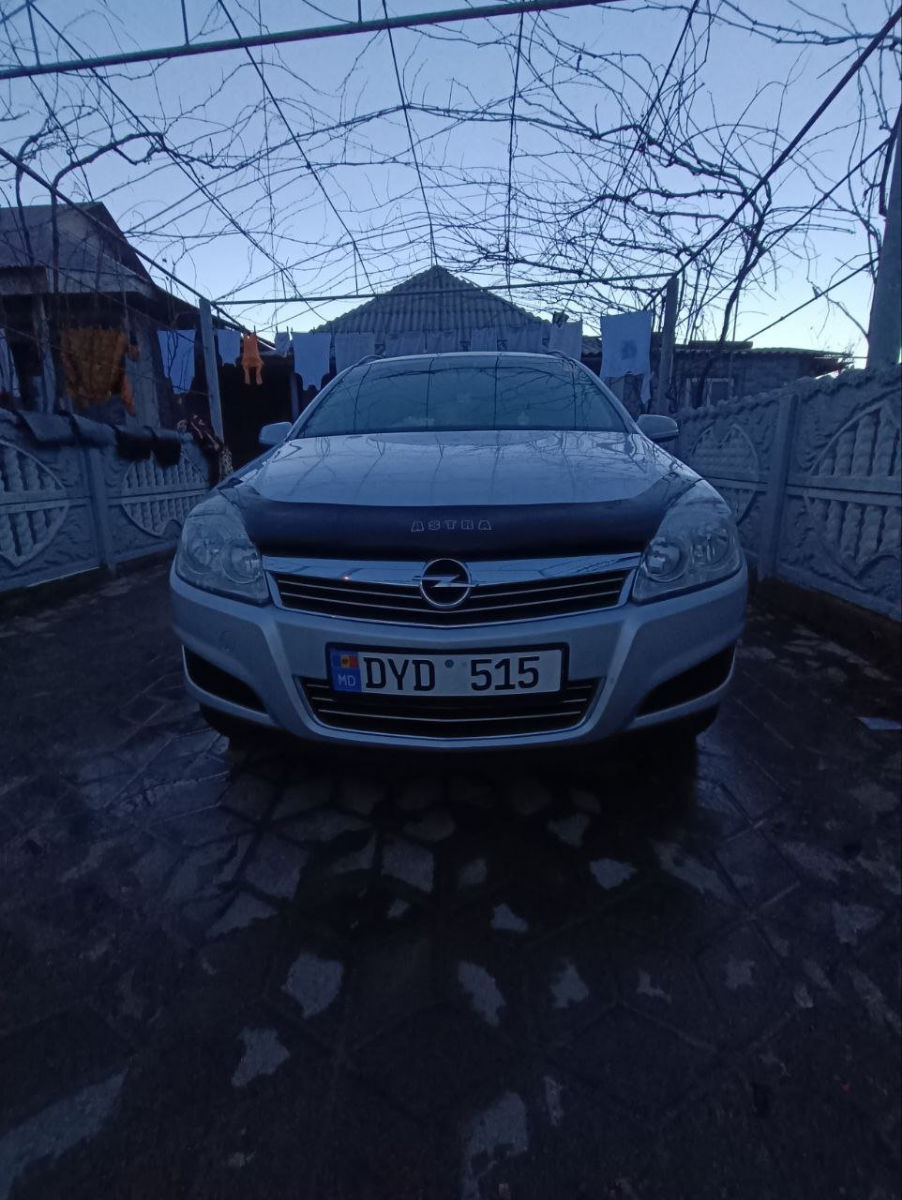 Opel Astra 2009