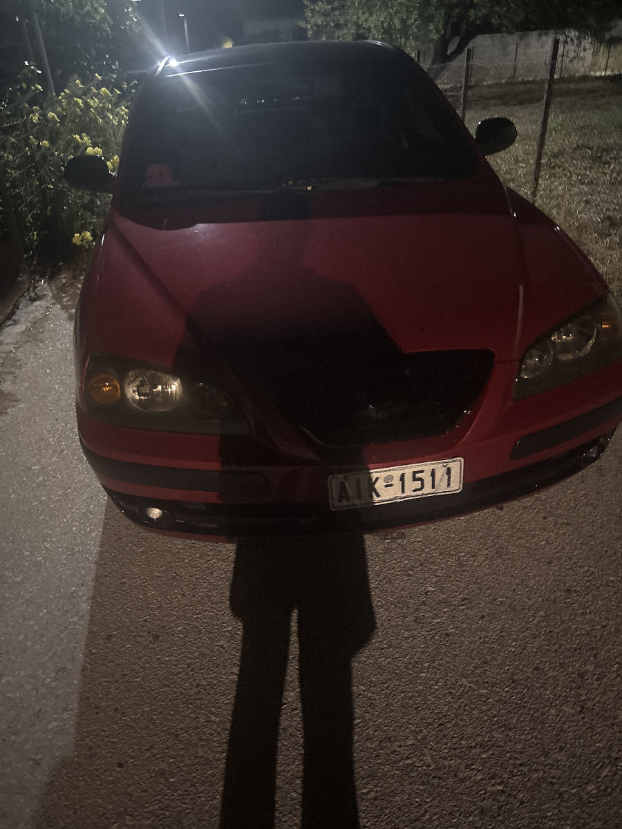 Hyundai Elantra 2004
