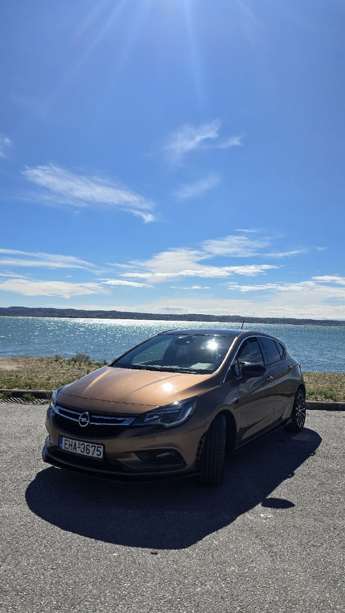 Opel Astra 2016