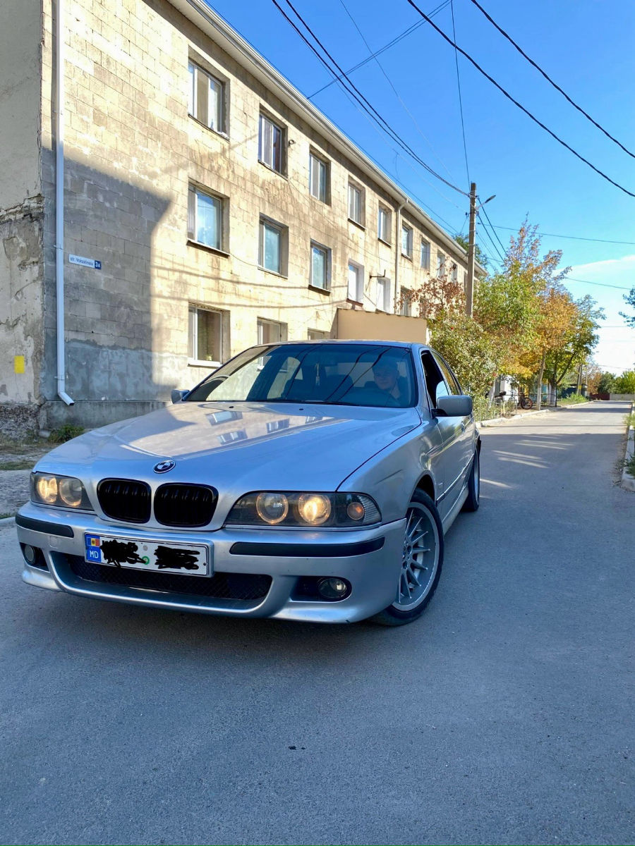 BMW 5 Series 1998
