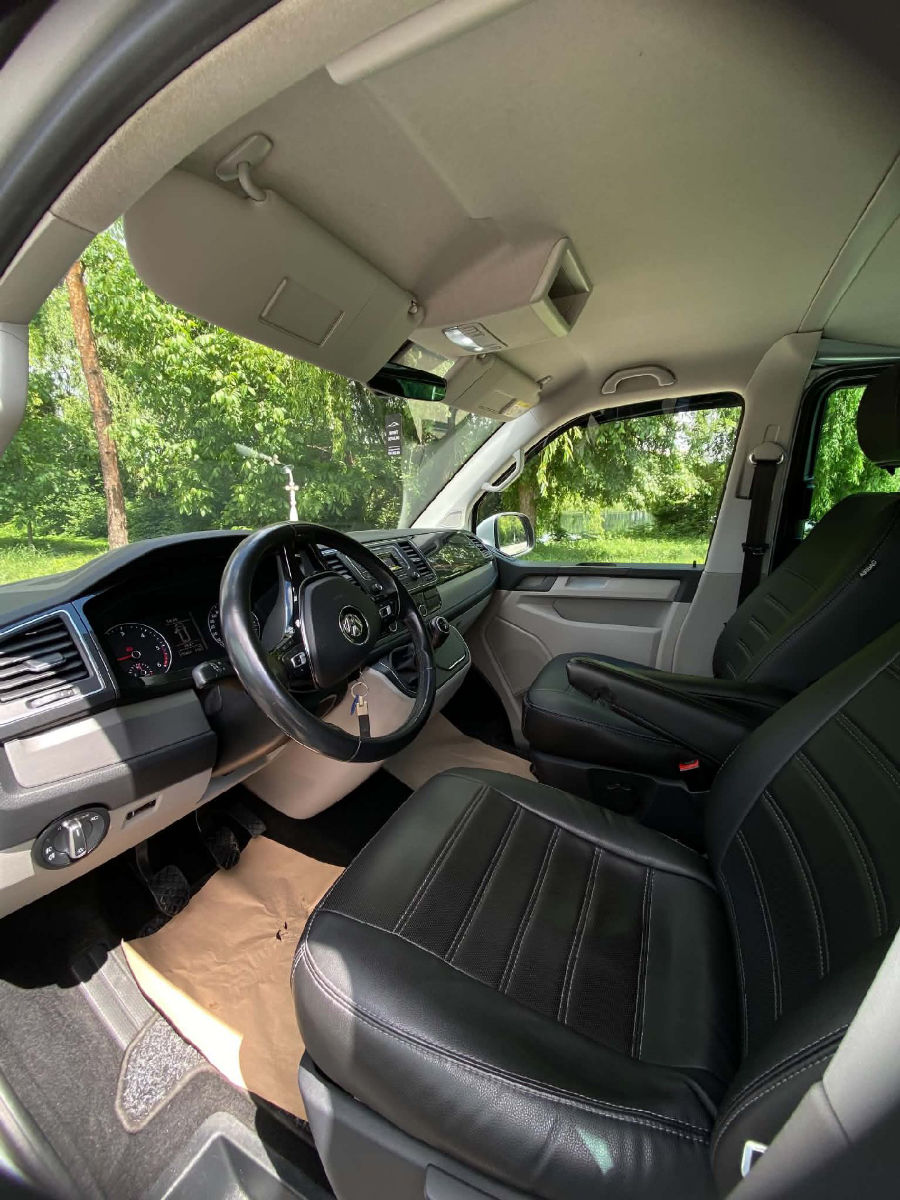 Volkswagen Transporter) 2017