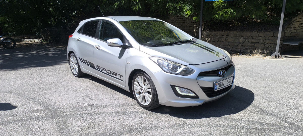 Hyundai i30 2012