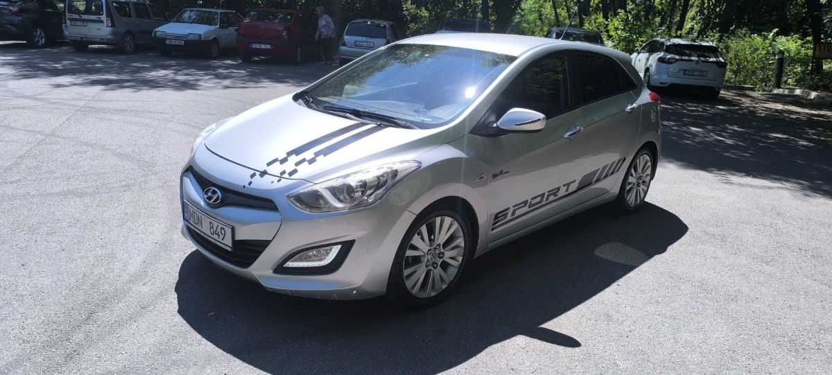 Hyundai i30 2012