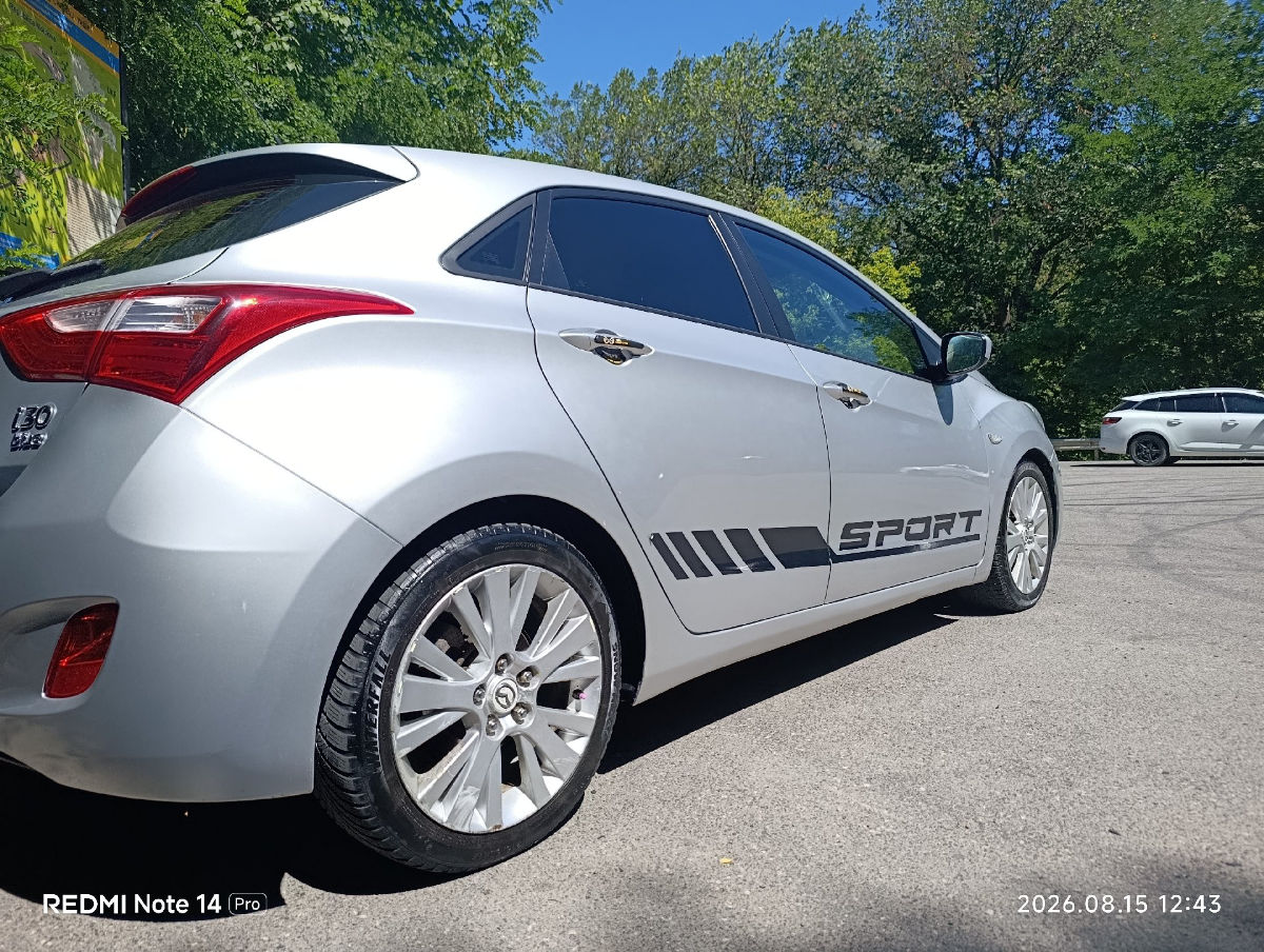 Hyundai i30 2012