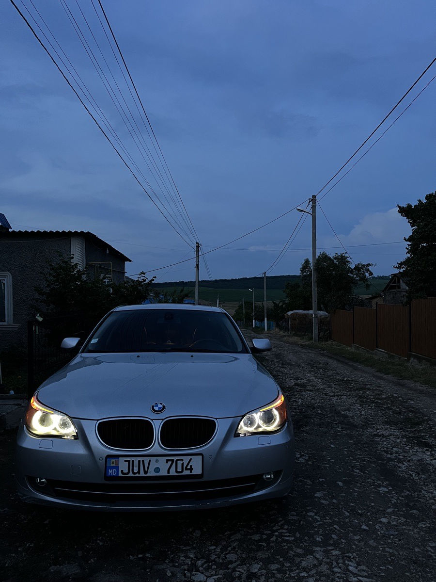 BMW 5 Series 2003