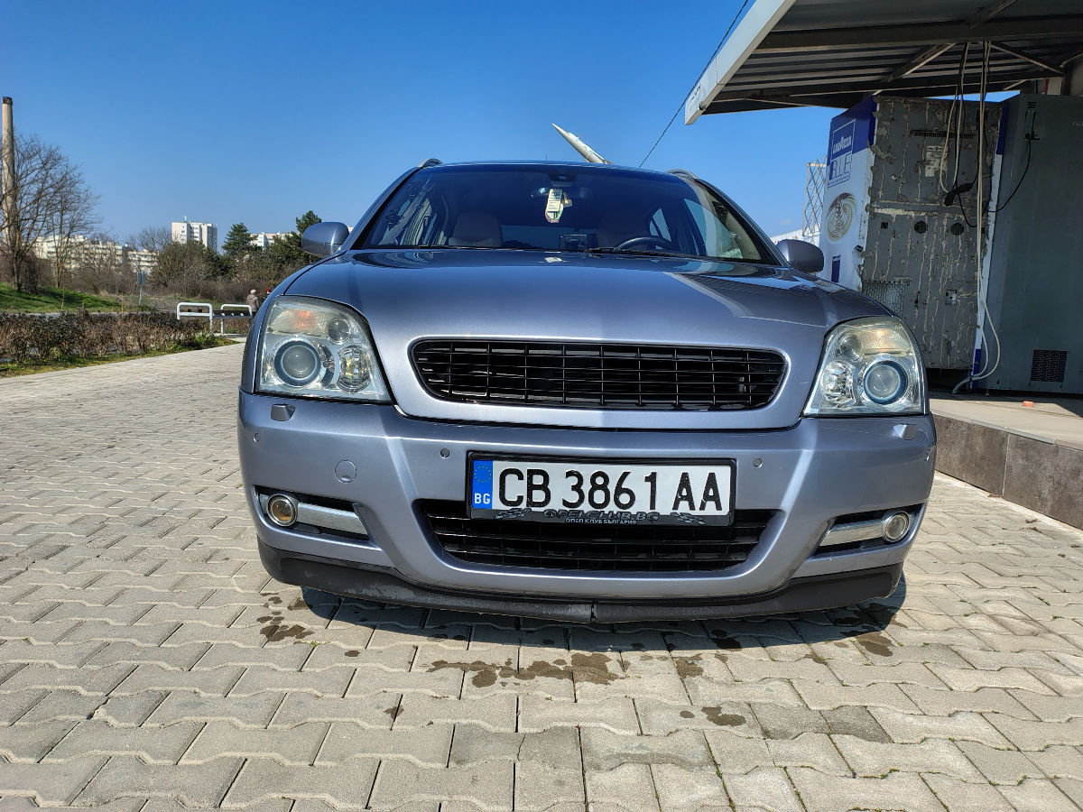 Opel Signum 2004