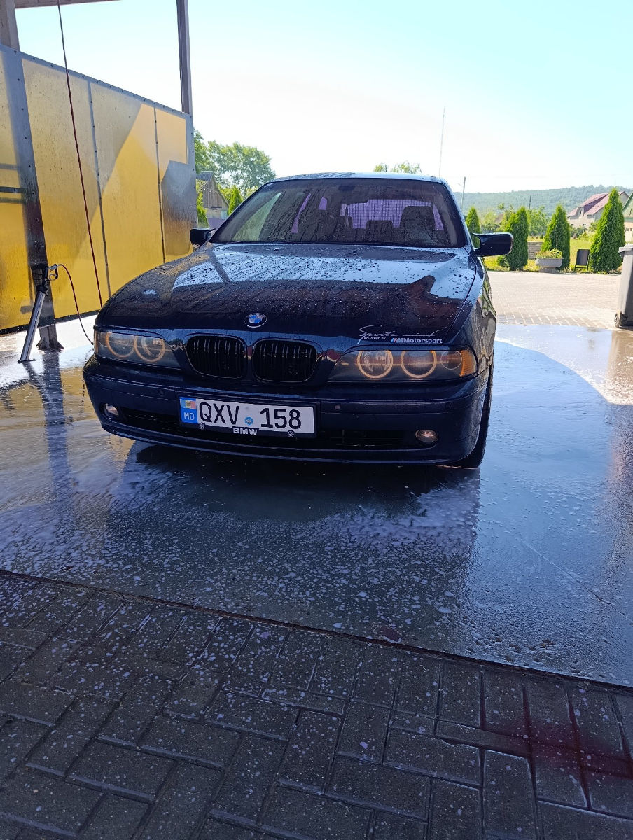BMW 5 Series 2002