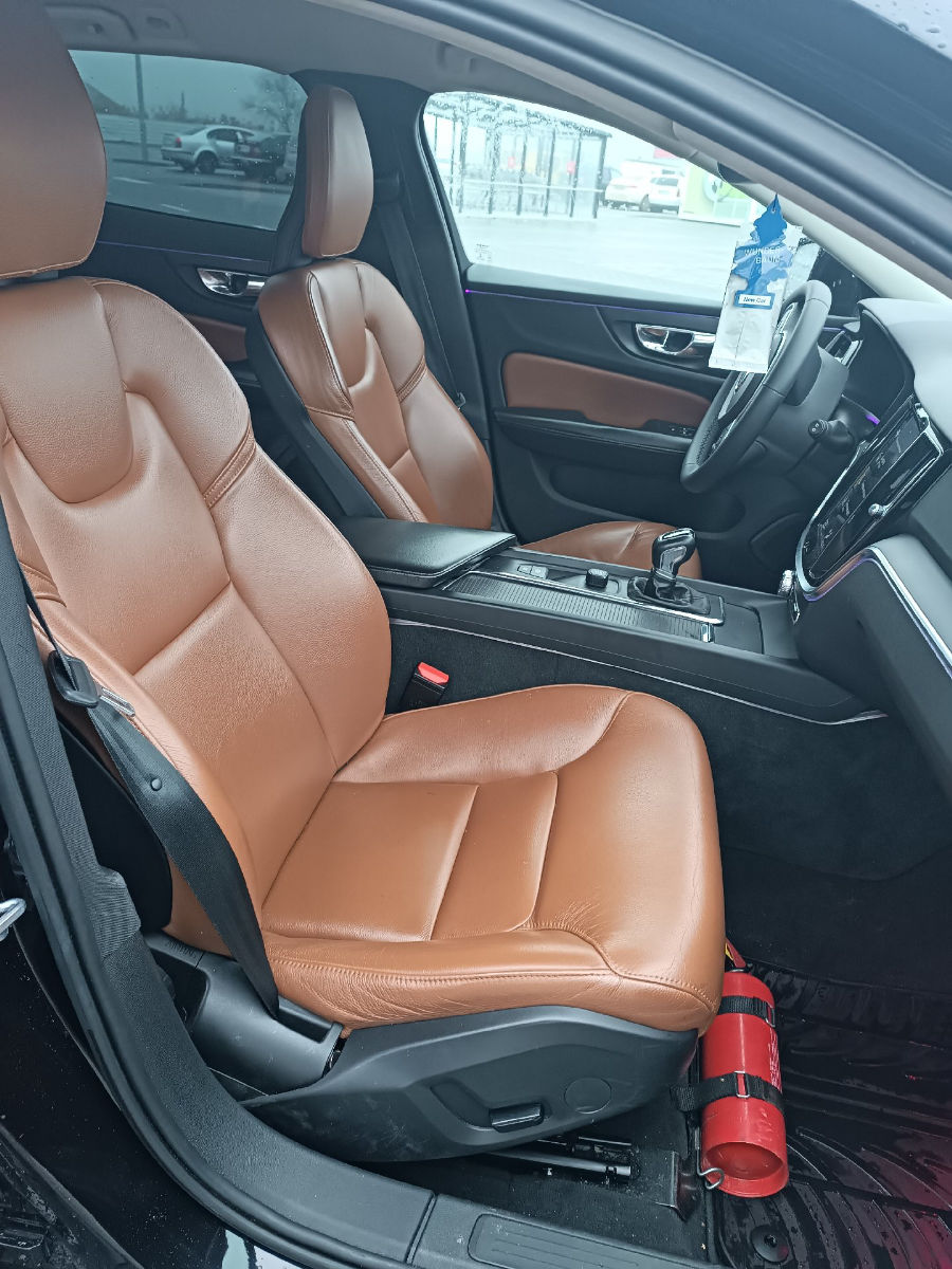 Volvo V60 2018